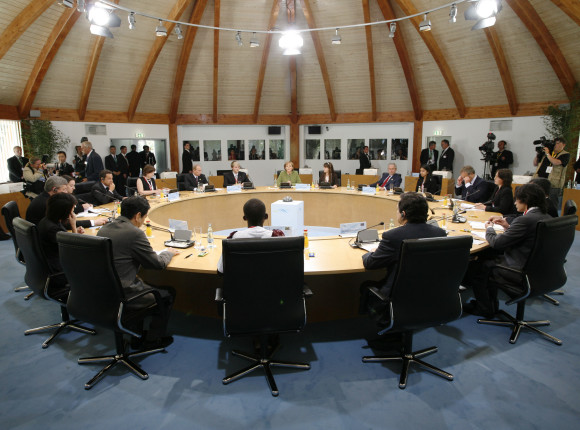 G8 working session in the pavilion with young people from the J8 summit